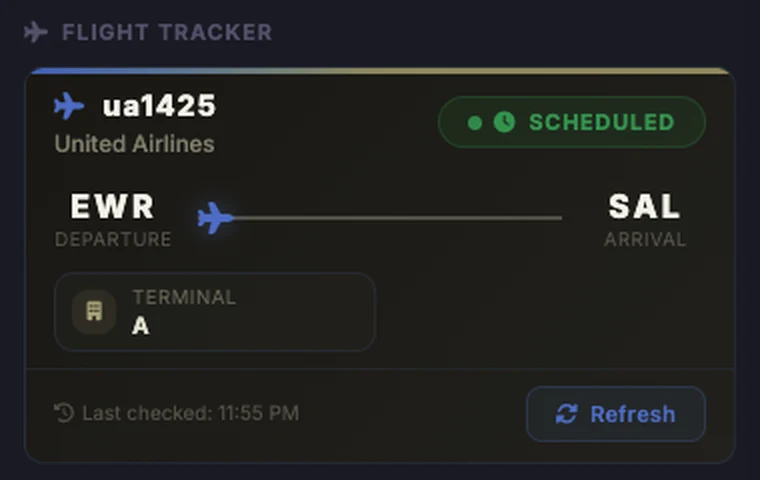 Flight tracker in the Lux Travely platform showing flight UA1425